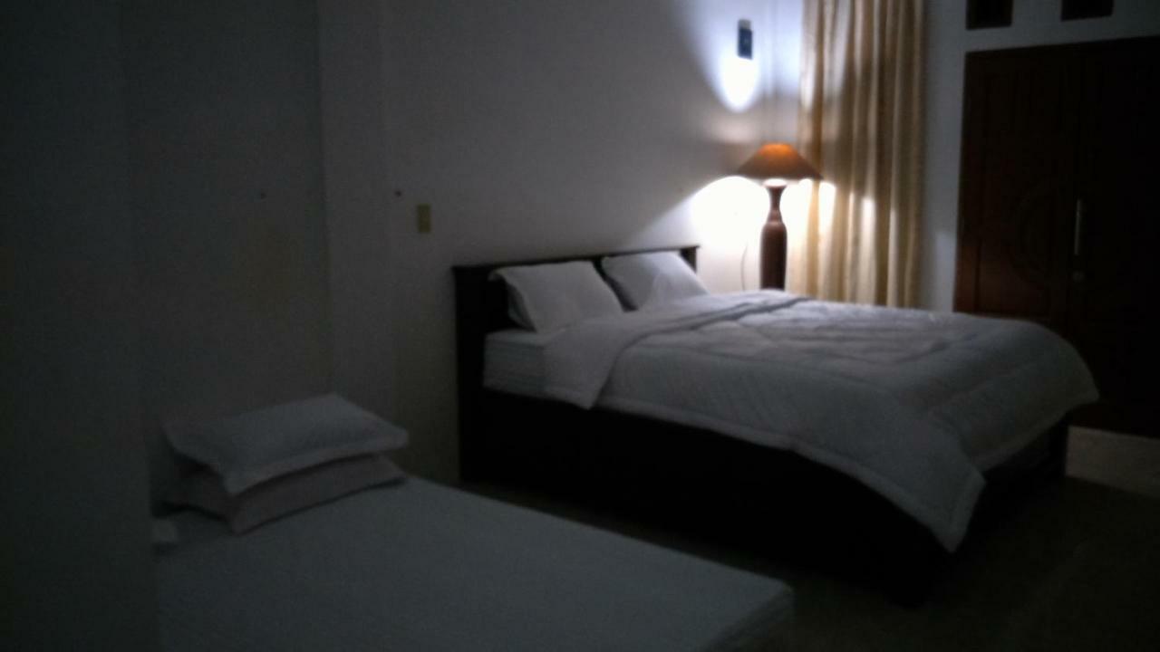 Kana Hasya Homestay "Rumoh Jamee" Meulaboh Extérieur photo